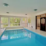 빌라 5 Haloszobas Wellness Vip House - Privat Medence 시오포크