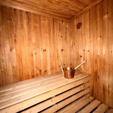 Βίλα 5 Haloszobas Wellness Vip House - Privat Medence