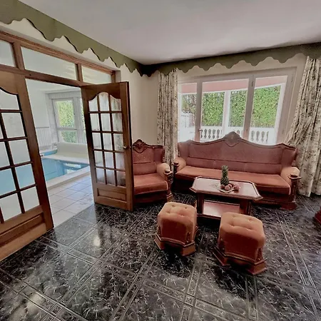 5 Haloszobas Wellness Vip House - Privat Medence *