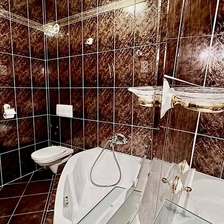 5 Haloszobas Wellness Vip House - Privat Medence * Σίοφοκ