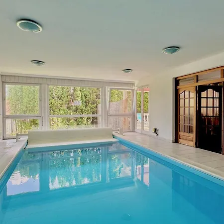 Βίλα 5 Haloszobas Wellness Vip House - Privat Medence Σίοφοκ