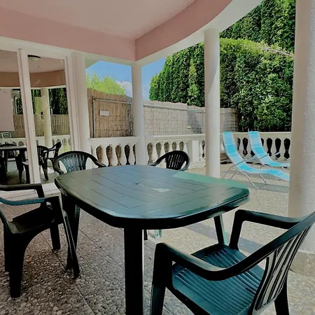 Βίλα 5 Haloszobas Wellness Vip House - Privat Medence Σίοφοκ