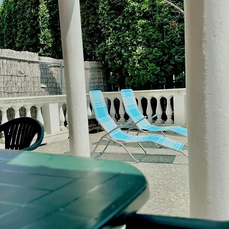 5 Haloszobas Wellness Vip House - Privat Medence Σίοφοκ