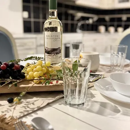 5 Haloszobas Wellness Vip House - Privat Medence Σίοφοκ