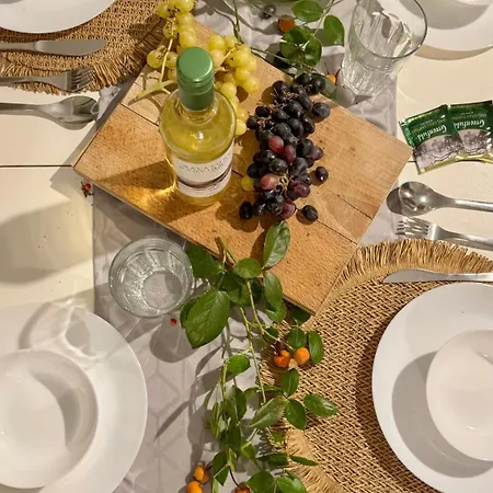 5 Haloszobas Wellness Vip House - Privat Medence