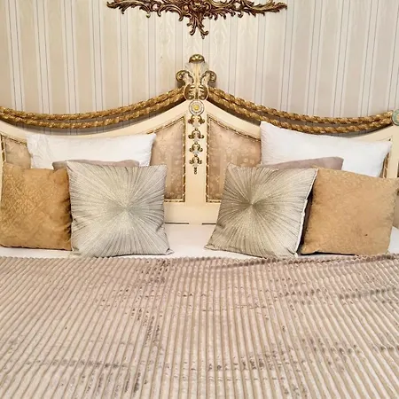 5 Haloszobas Wellness Vip House - Privat Medence *