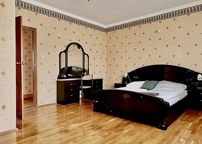 5 Haloszobas Wellness Vip House - Privat Medence וילה *