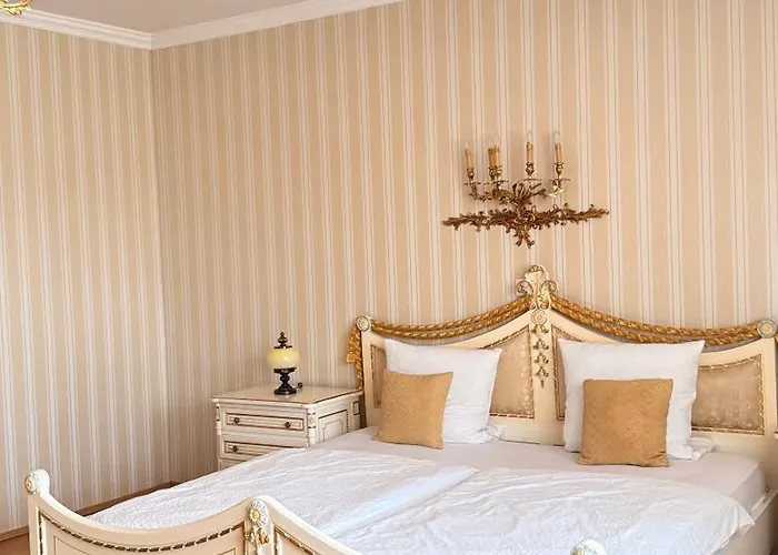 5 Haloszobas Wellness Vip House - Privat Medence Villa Siófok