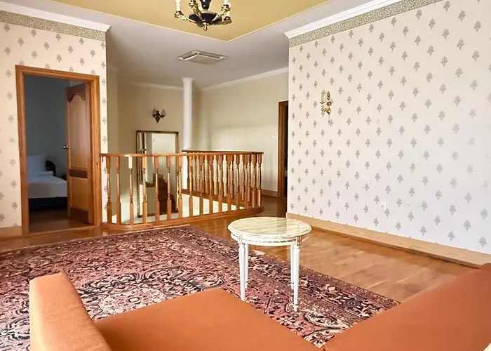 5 Haloszobas Wellness Vip House - Privat Medence Willa *