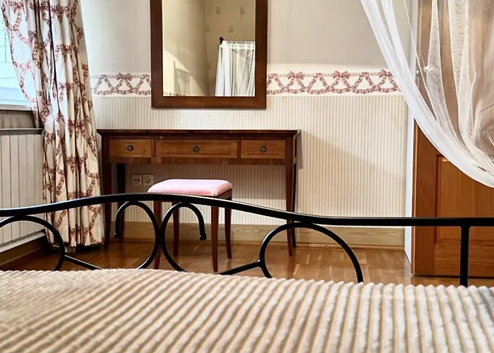 5 Haloszobas Wellness Vip House - Privat Medence *