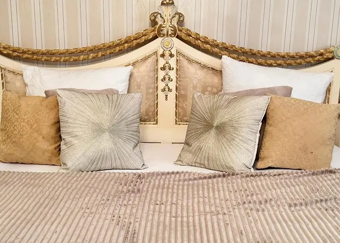 5 Haloszobas Wellness Vip House - Privat Medence *